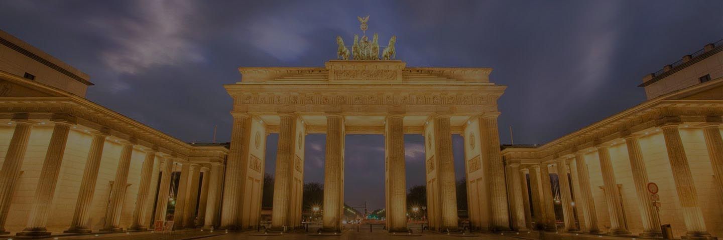 How to Call Germany from the US | 8x8